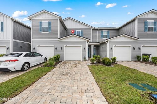 296 Brandon Lakes Drive, Jacksonville, FL, 32223 | Card Image