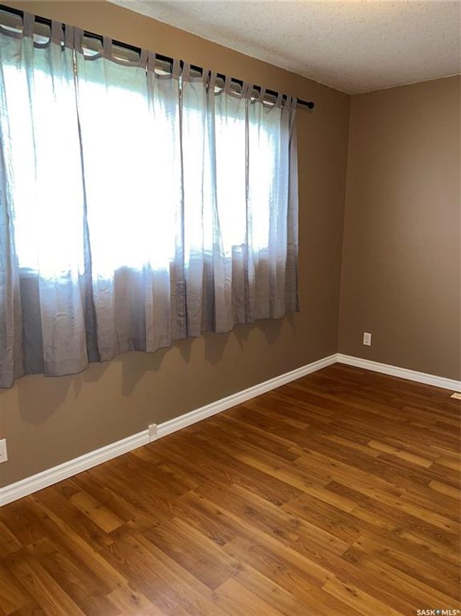206 2 Nd St W, House other with 5 bedrooms, 2 bathrooms and 4 parking in Wilkie SK | Image 13