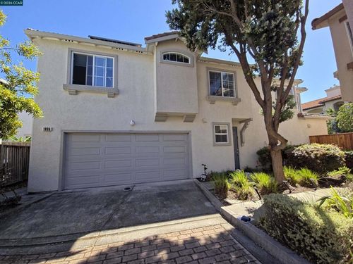 1036 Suncrest Ct, Richmond, CA, 94806-5840 | Card Image