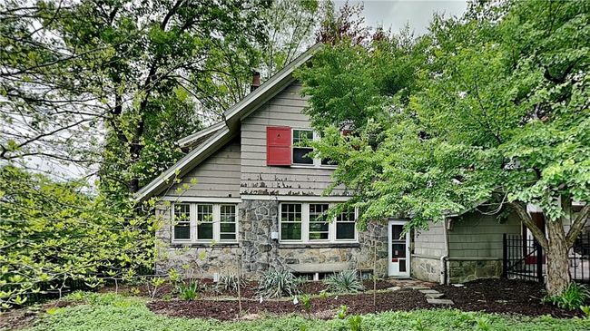 6927 Perrysville Ave, House other with 3 bedrooms, 3 bathrooms and 2 parking in Ben Avon PA | Image 40