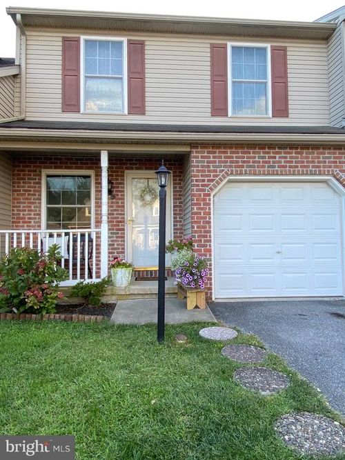 237 Meadow Ln, Quarryville, PA, 17566-9341 | Card Image