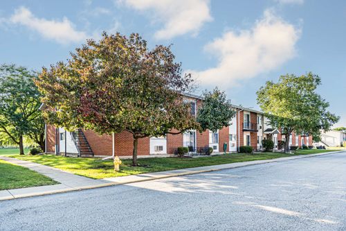 apt-2a-8836 N Western Ave, Des Plaines, IL, 60016-4161 | Card Image