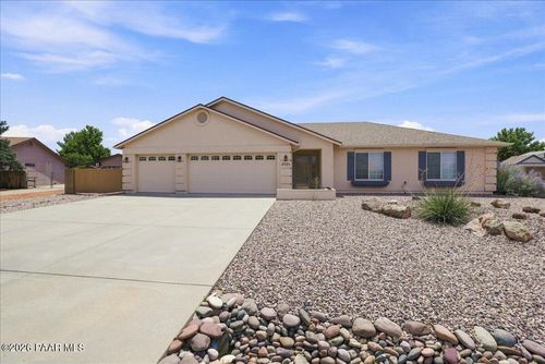 4325 N Plainsman Way, Prescott Valley, AZ, 86314-7548 | Card Image