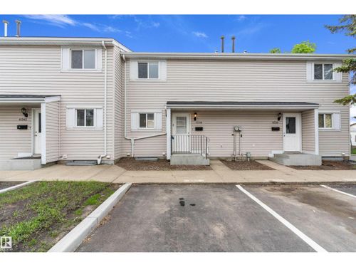 11340 139 Ave Nw, Edmonton, AB, T5X3L4 | Card Image
