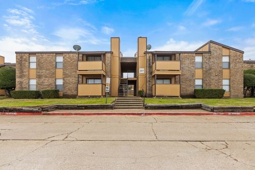 2515 Altamesa Blvd, Fort Worth, TX, 76133-5807 | Card Image