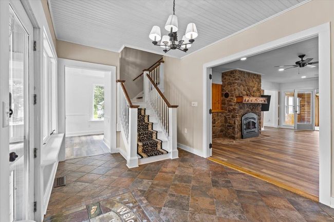 22 Vics Crossing Rd, House other with 6 bedrooms, 4 bathrooms and null parking in Franklin VT | Image 11