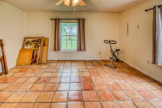 2799 Highway 21 E, House other with 3 bedrooms, 2 bathrooms and null parking in Paige TX | Image 27