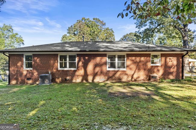 268 Poplar St, House other with 3 bedrooms, 2 bathrooms and 4 parking in Toccoa GA | Image 5