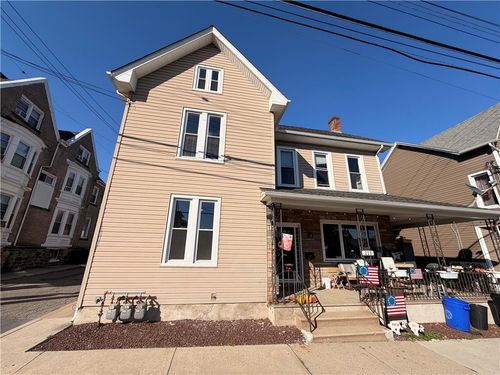 a-225 Market Street, Bangor Boro, PA, 18013 | Card Image