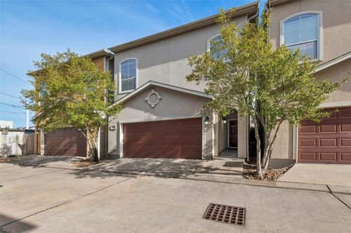 928 Mckinney Park Ln, Houston, TX, 77003-3643 | Card Image