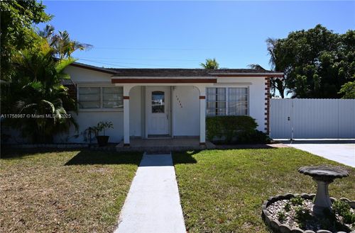12320 Sw 191st Ter, Miami, FL, 33177-3820 | Card Image