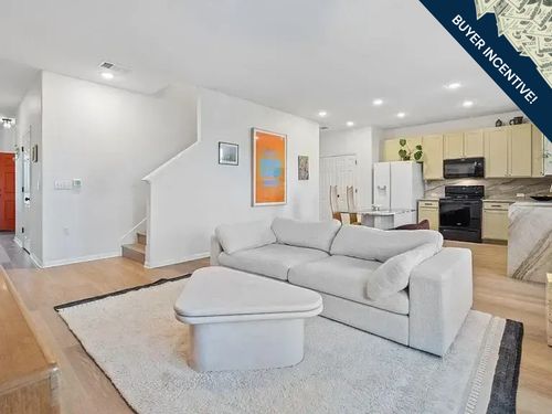 6703 Routenburn St, Austin, TX, 78754-3994 | Card Image