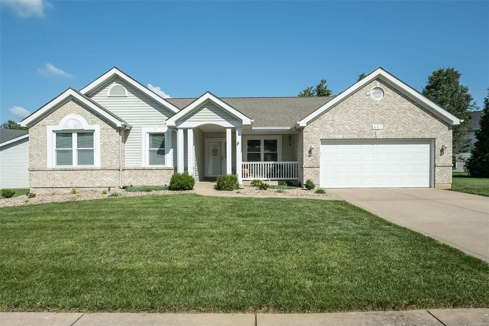 Green Tree Meadows Dr, Lake Saint Louis, MO 63367