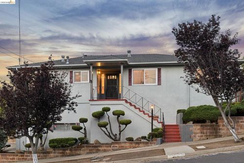 2308 San Mateo St, Richmond, CA, 94804-5533 | Card Image
