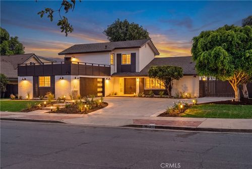 402 Hillcrest Ave, Placentia, CA, 92870-4107 | Card Image