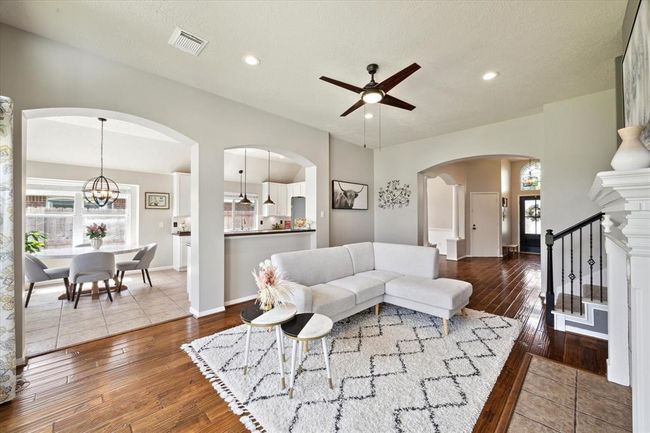3231 Summerland Dr, House other with 3 bedrooms, 2 bathrooms and 2 parking in Manvel TX | Image 10