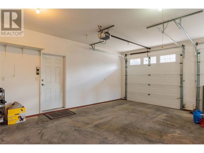 250 1 St Ave, House other with 3 bedrooms, 5 bathrooms and 3 parking in Kootenay Boundary BC | Image 39