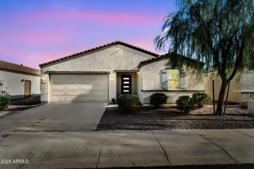 1747 E Grove St, Phoenix, AZ, 85040-3338 | Card Image