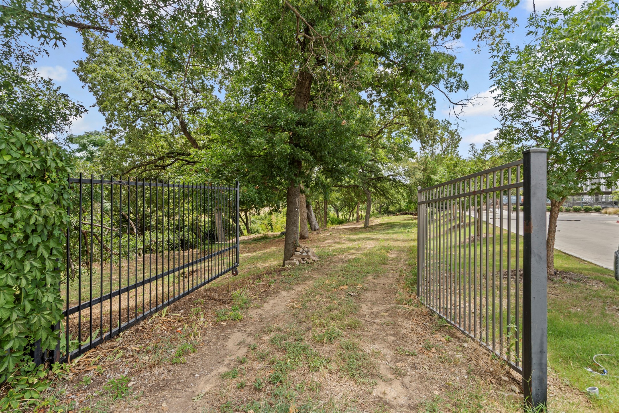 Land in Fort Worth 5