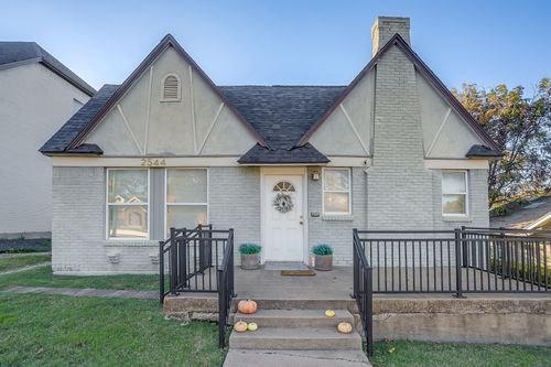 2544 S University Dr, Fort Worth, TX, 76109-1146 | Card Image