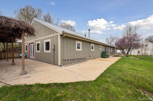7830 Webster Church Rd, House other with 4 bedrooms, 2 bathrooms and null parking in Whitmore Lake MI | Image 8