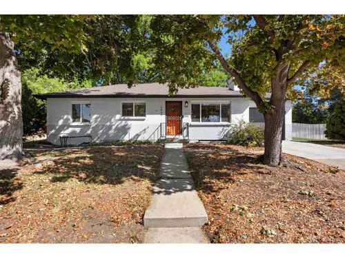 2860 S Hudson St, Denver, CO, 80222 | Card Image