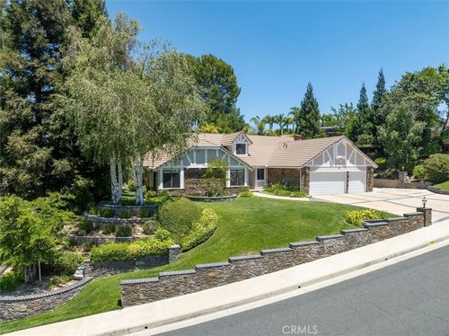 25006 Highspring Ave, Newhall, CA, 91321-3414 | Card Image