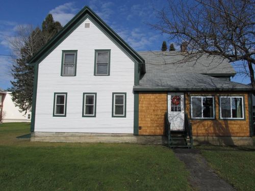 1591 Main St, Pittsburg, NH, 03592-5512 | Card Image