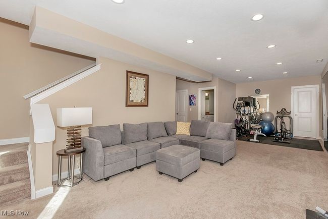 1374 Slate Ct, Condo with 4 bedrooms, 4 bathrooms and null parking in Cleveland Heights OH | Image 32