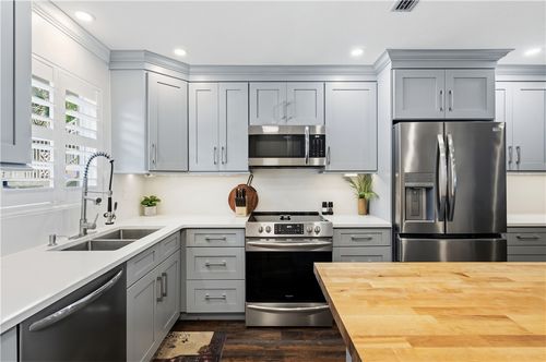 4q-2800 Indian River Blvd, Vero Beach, FL, 32960-7211 | Card Image