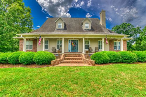105 Mitchell Ave, Sheffield, AL, 35660-7657 | Card Image