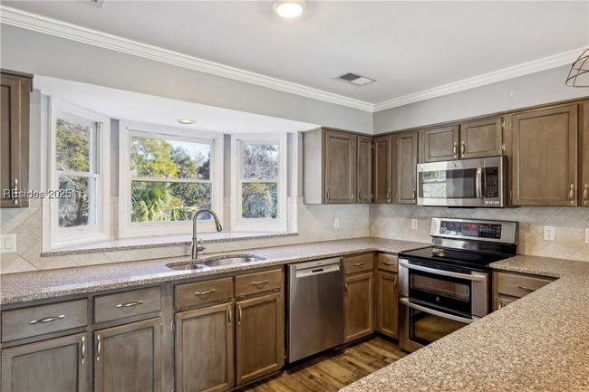 SECOND FLOOR KITCHEN | Image 31