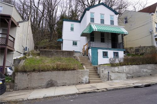 3200 Rothpletz St, Pittsburgh, PA, 15212-2060 | Card Image