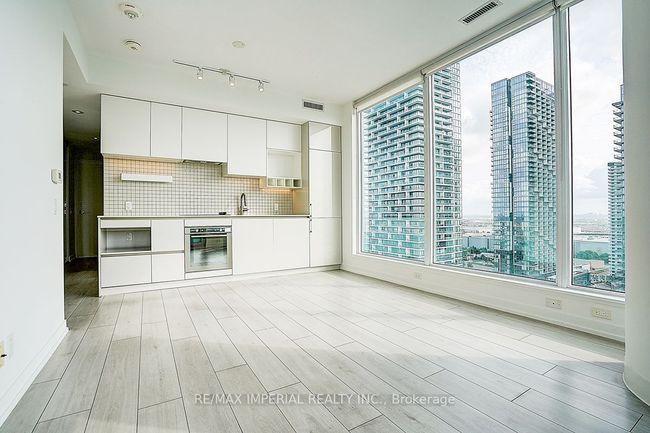 2603 - 5 Buttermill Ave, Condo with 2 bedrooms, 2 bathrooms and null parking in Vaughan ON | Image 23