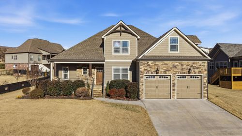 744 Live Oak Rd, Ringgold, GA, 30736-3199 | Card Image