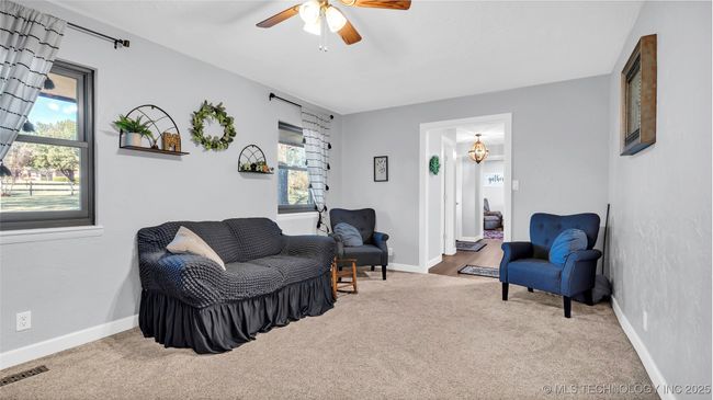 6063 Wilson St, House other with 4 bedrooms, 3 bathrooms and null parking in Durant OK | Image 8