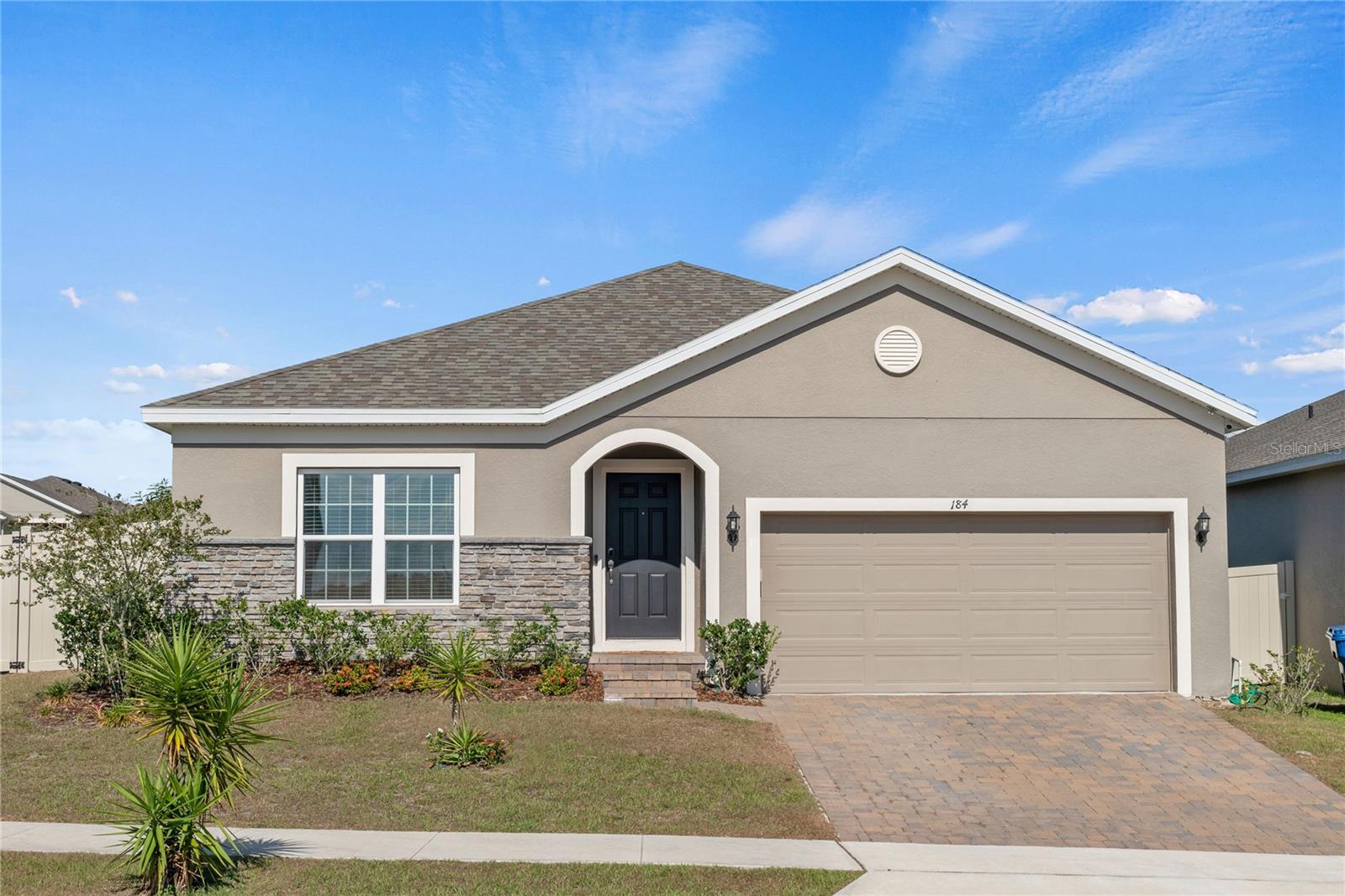 Luxmore Rd, Groveland, FL 34736