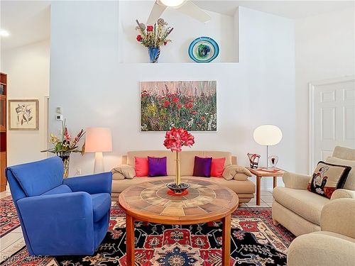 apt-202-5300 Andover Dr, NAPLES, FL, 34110-3347 | Card Image