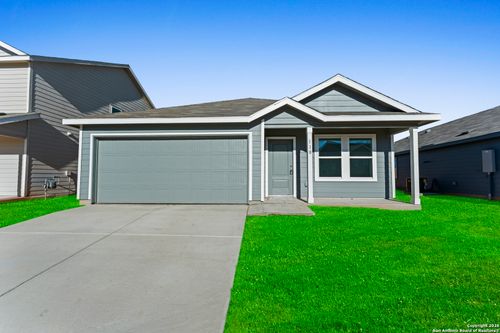 110 Ellendale Pl, Fredericksburg, TX, 78624-2680 | Card Image