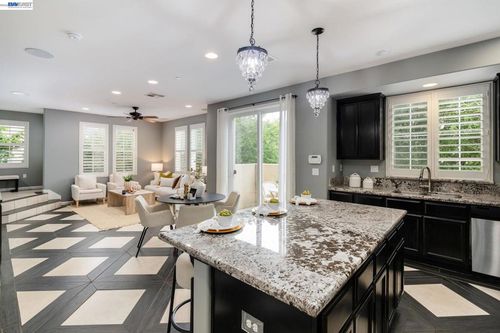 8-164 Heligan Ln, Livermore, CA, 94551-6480 | Card Image