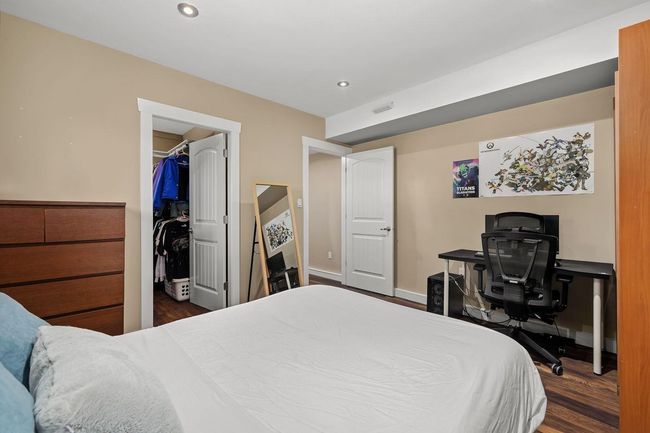 912 Seacrest Crt, House other with 6 bedrooms, 3 bathrooms and 3 parking in Port Moody BC | Image 25