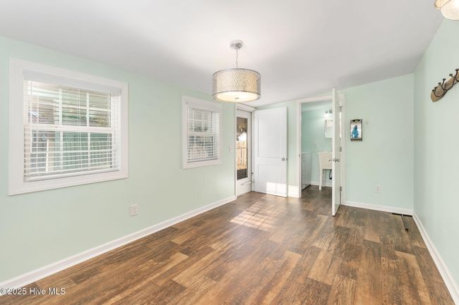 472 Cape Lookout Dr, House other with 2 bedrooms, 2 bathrooms and 3 parking in Harkers Island NC | Image 13