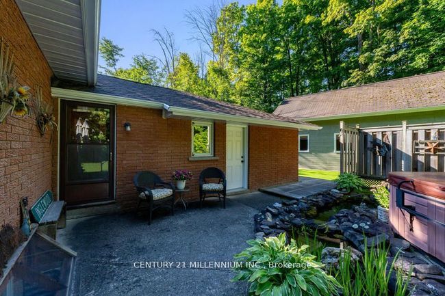 1264 Olde Base Line Rd, House other with 3 bedrooms, 2 bathrooms and 10 parking in Terra Cotta ON | Image 40