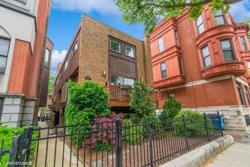 a-1045 W Altgeld St, Chicago, IL, 60614-2208 | Card Image