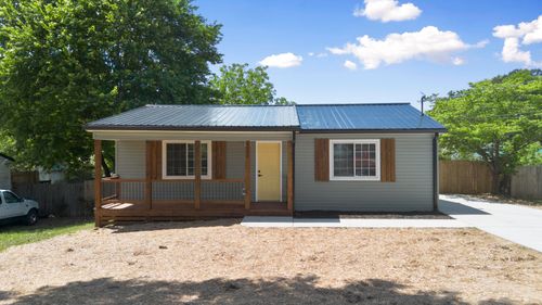 1222 21st St Se, Cleveland, TN, 37311-7028 | Card Image