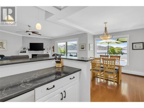 203-4340a Beach Ave, Peachland, BC, V0H1X6 | Card Image