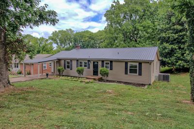 1052 Rolling Fields Cir, House other with 2 bedrooms, 2 bathrooms and 2 parking in Columbia TN | Image 1