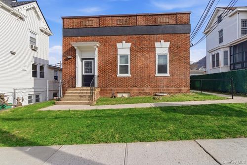 63 New Main St, Haverstraw, NY, 10927-1859 | Card Image