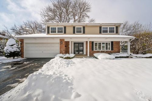 1718 S Ridge Dr, Arlington Heights, IL, 60005-3652 | Card Image