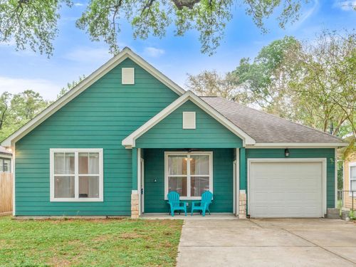 304 Epps St, Tomball, TX, 77375-4412 | Card Image